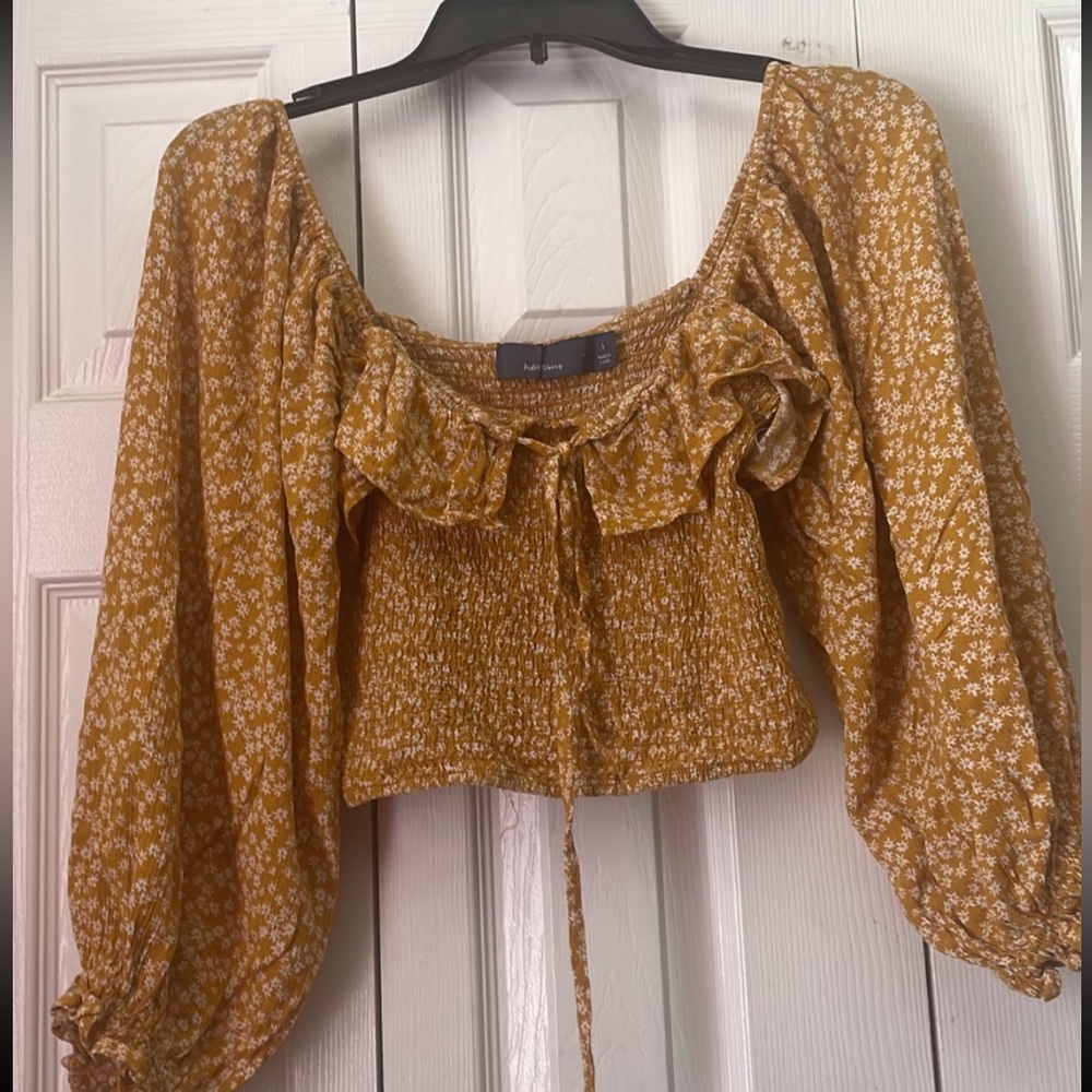INDIGO Rising puff long sleeves blouse size L